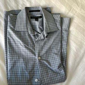 Banana republic men’s dress shirt, extra small